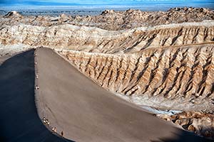 Mondtal bei Sonnenuntergang